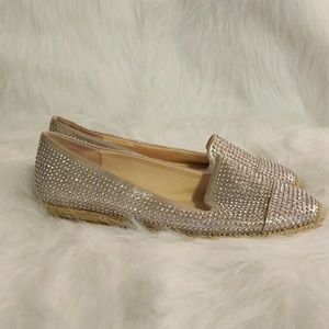 Bling flats! MUST HAVE!